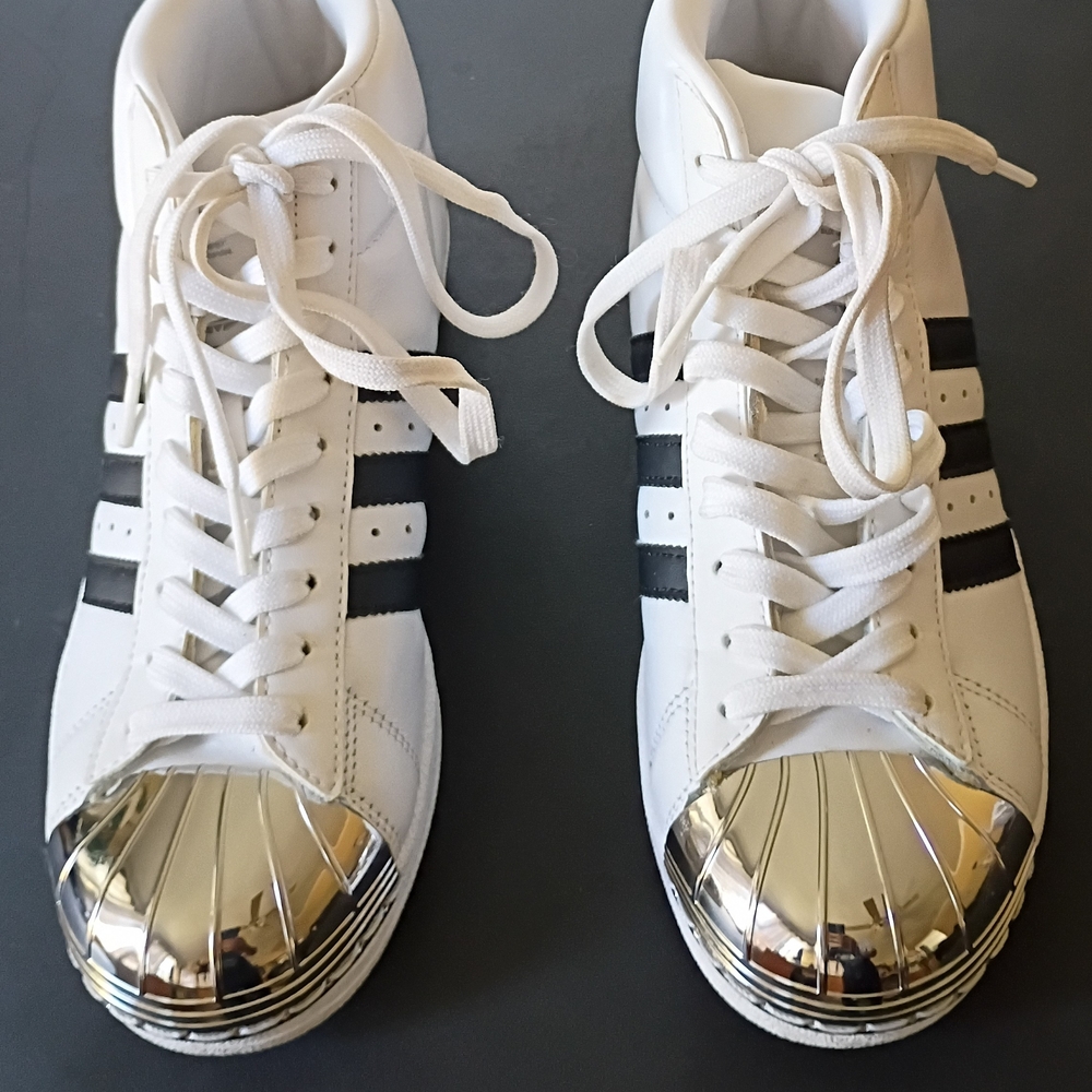 Holiday Special:  ♥️ Adidas Women's White and Black Sneakers with Metallic Toe